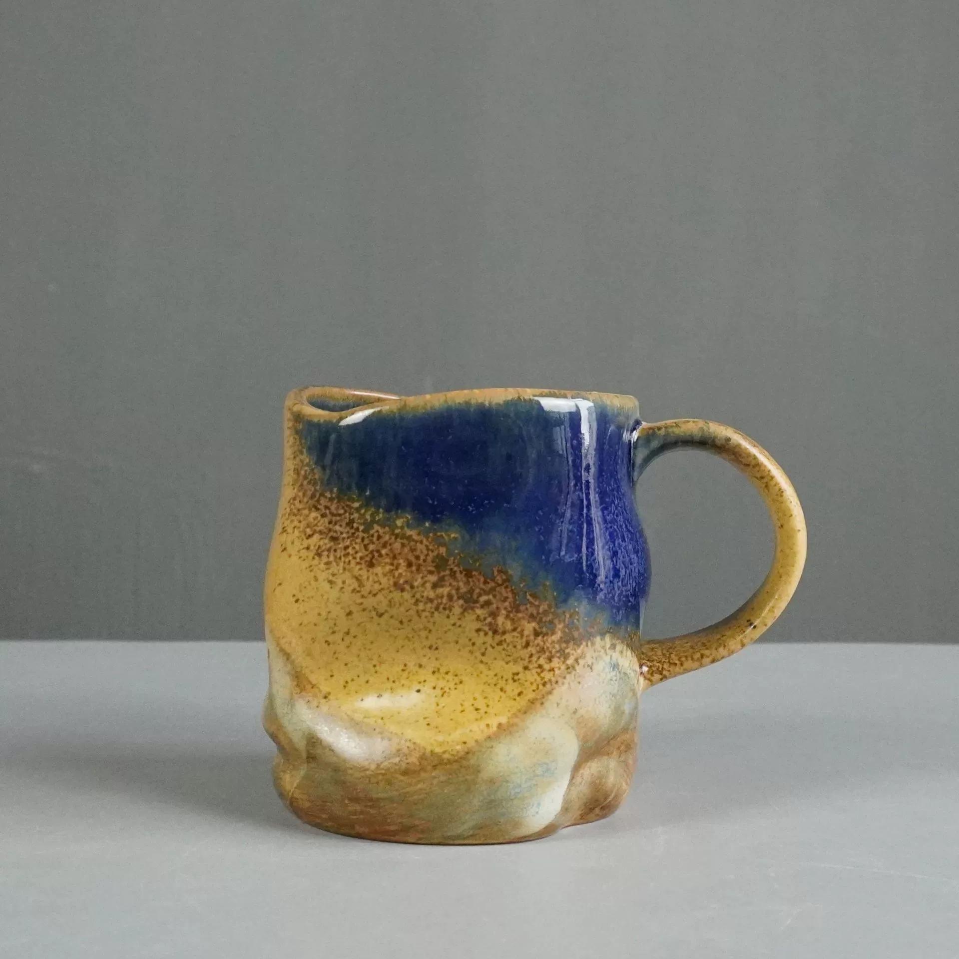 Alien ceramic cup high -value coffee cup retro Mark cup cross -border supply irregular cup rough pottery cup