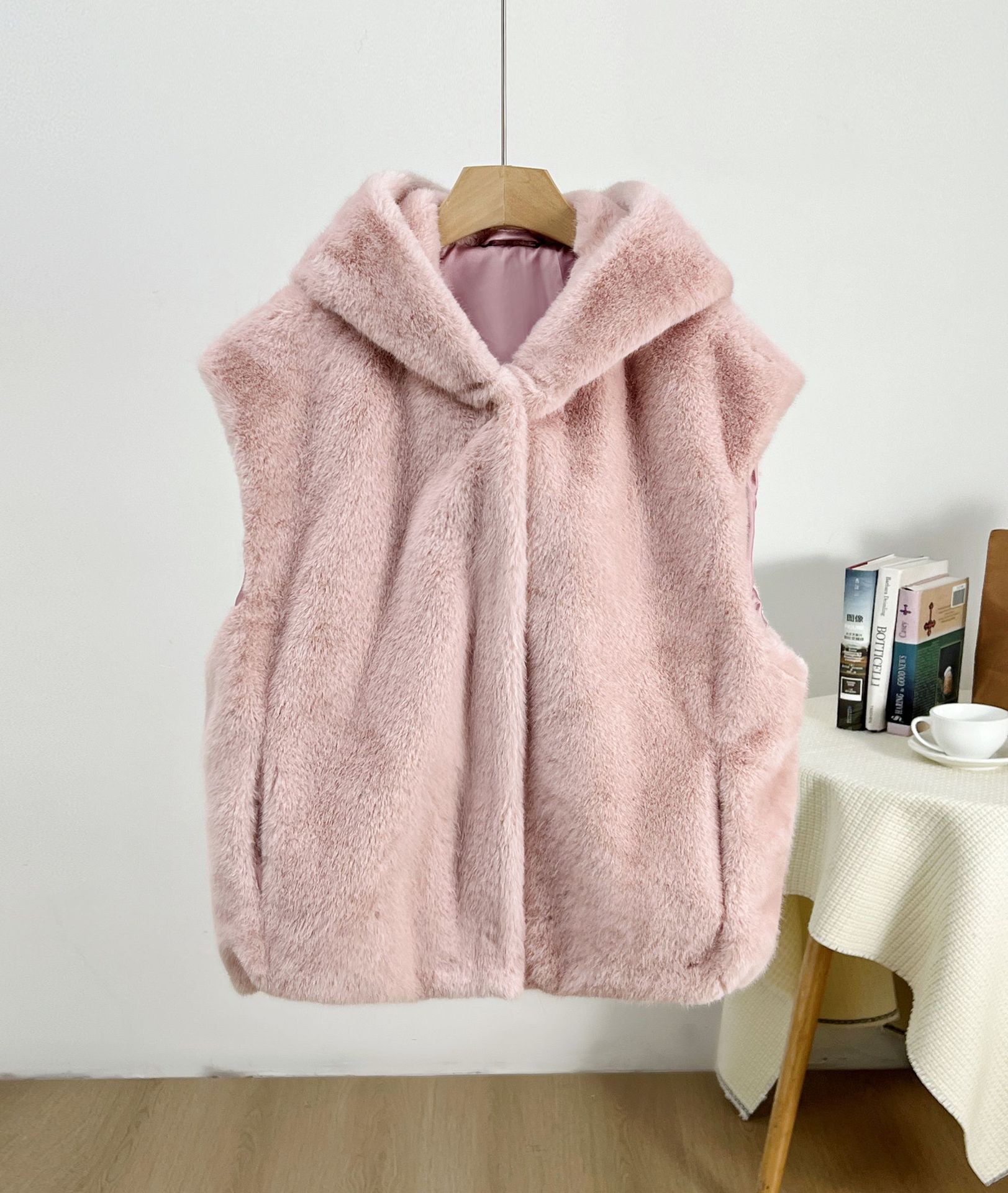 Primavera nuevo chaleco con capuzas de imitación de chaleco de botón una chaqueta de moda al por mayor corta