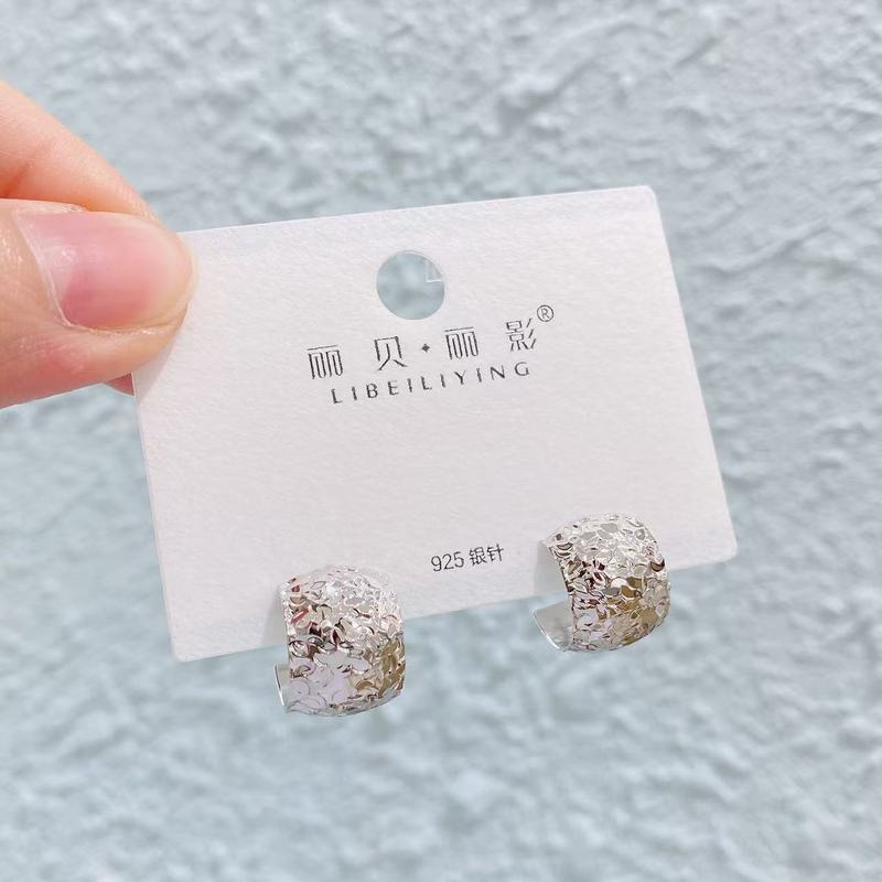 Liyin/Libeliying S925 シルバー針 C タイプイヤリングハイエンドファッション個性ニッチイヤリング女性のためのヨーロッパとアメリカの INS|undefined