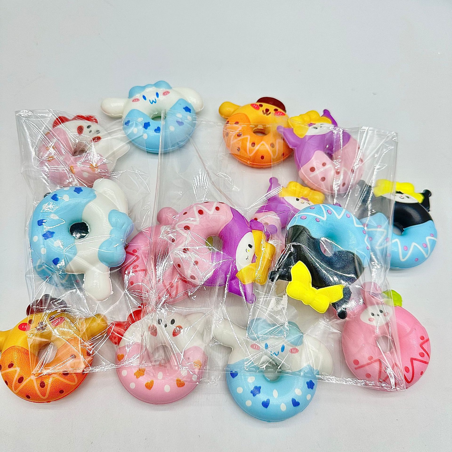 Bolsas Sorpresa Populares de Internet, Juguetes para Niños, Antiestrés, Regalo, Decoración, Figuras de Exhibición de Puestos Famosos en Internet, Muñecas image 27