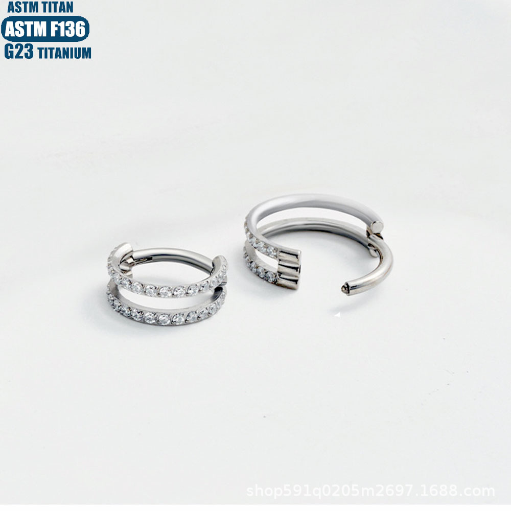 Pointed titanium steel lip stud product view
