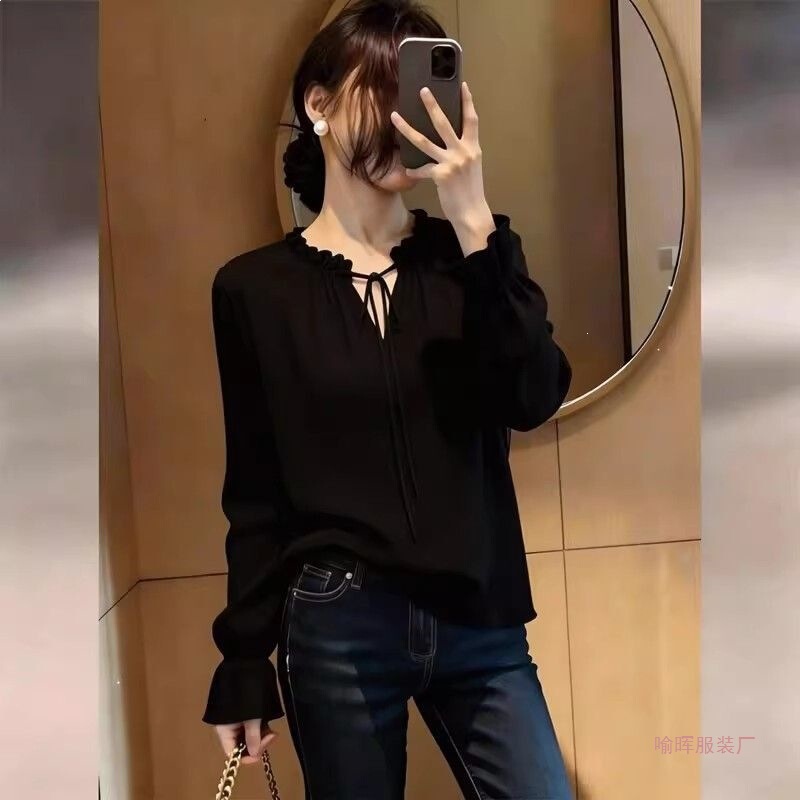 French-Style Light Luxury Design Lace-Up Black Long-Sleeve Women's Top, New for Spring 2026, Elegant and Versatile, Age-Reducing French-Style Light Luxury Design Lace-Up Black Long-Sleeve Women's Top, New for Spring 2026, Elegant and Versatile, Age-Reducing