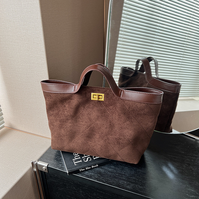 Korean Niche Frosted Quilted Hand-Held Tote Bag for Women 2025 Autum Simple Fashion Versatile Single Shoulder Crossbody Bag