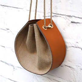 PU皮革女士单肩包斜挎包 女生约会时尚包包逛街购物包 简约手机包