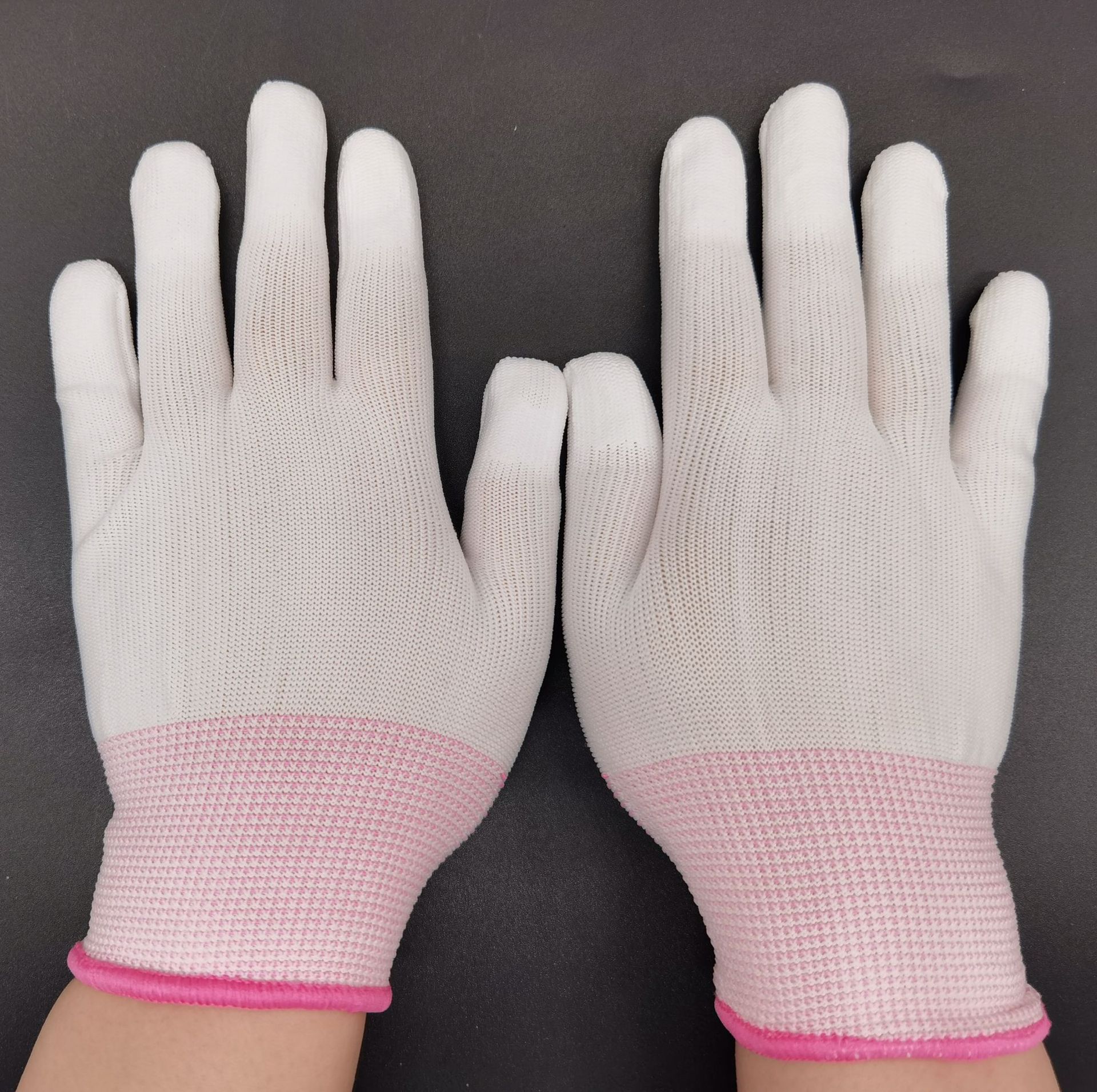 PU recubierto de dedos guantes recubiertos guantes revestidos guantes de trabajo antiestáticos libres de polvo blanco resistentes al desgaste guantes de seguro laboral al por mayor