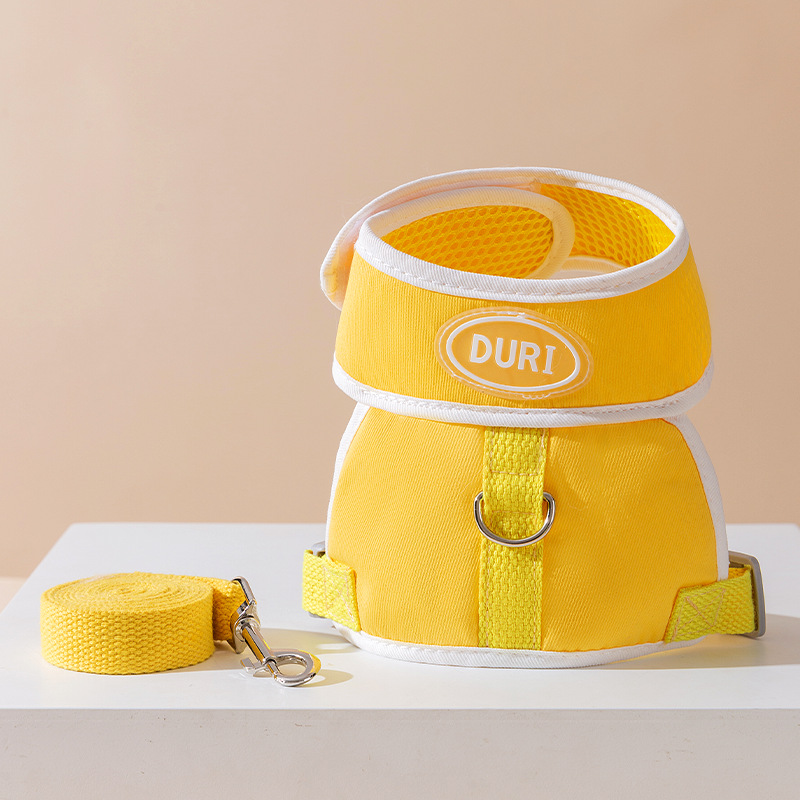 Perros de primavera y verano Versión coreana del estilo simple ins fuera de la cuerda de remolque estilo chaleco gato mascota paseando gato paseando perro cuerda