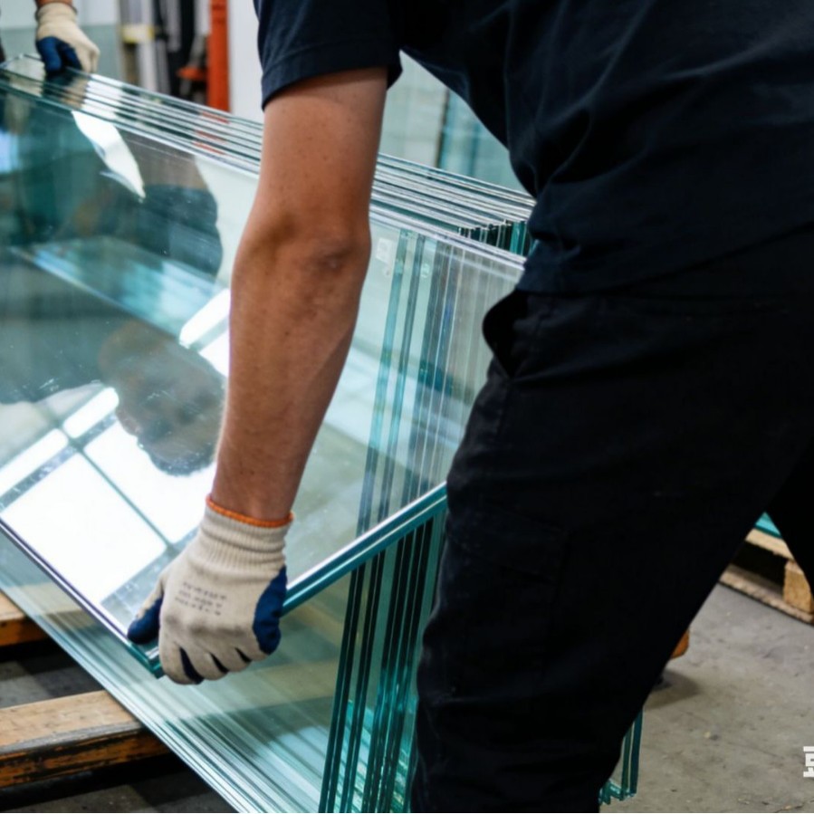 适用苹果15、16、17/华为Mate 60、70、80 安加0.5/0.55/0.6mm玻