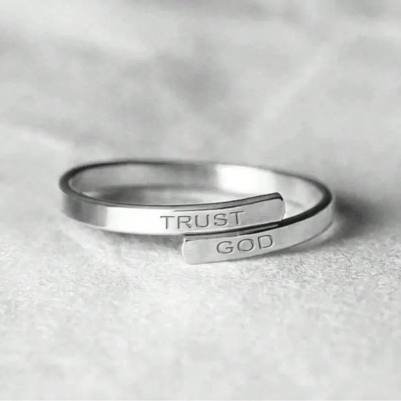 复古热销「TRUST GOD 」雕刻励志不锈钢戒指欧美时尚可调节指环|undefined