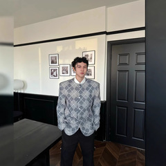 25战袍 蛇年限定秀场高级白珍珠菱形格收腰小香风夹克外套男 2501