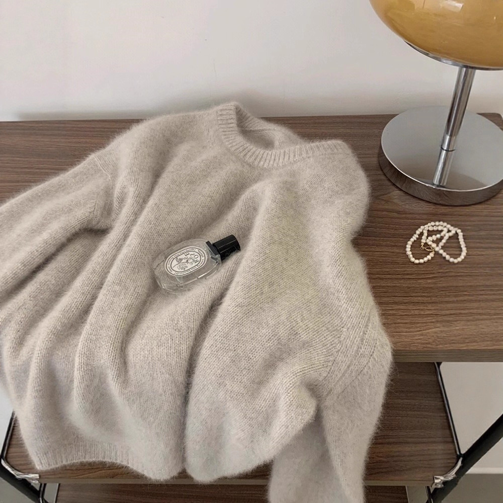 鄂尔多斯市产专柜正品撤柜2025秋冬软糯羊绒灰色加厚内搭宽松毛衣