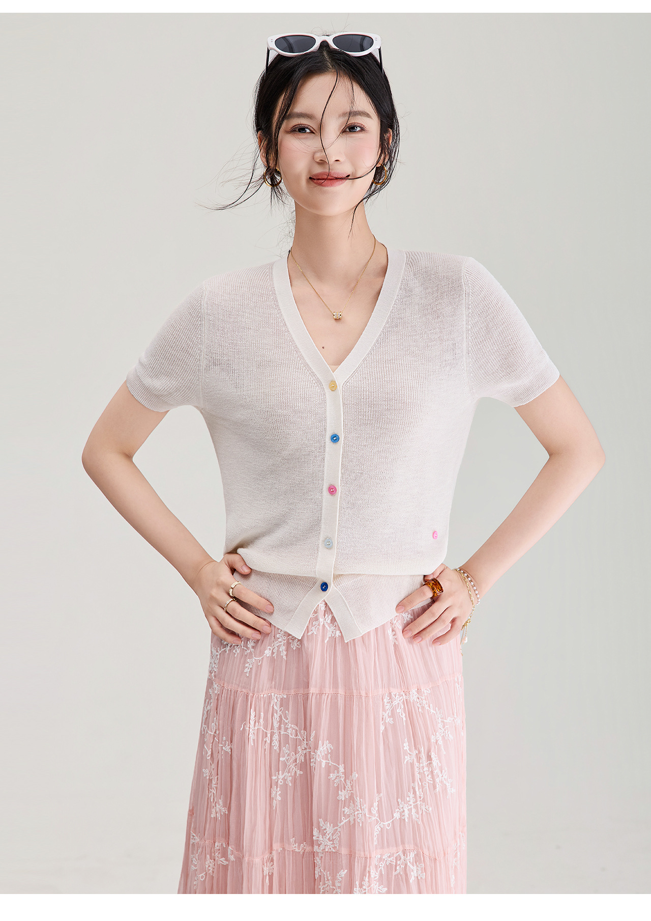 Áo cardigan nữ cổ V dệt kim sợi lanh siêu mịn, cúc màu, thoáng mát mùa hè — xanh lam chi tiết 26