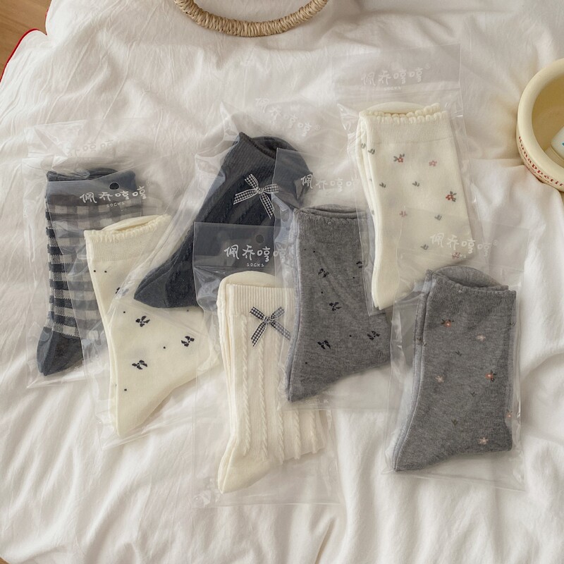 Spring and Summer Three-Dimensional Bowknot Seamless Mid-Calf Socks, Sweet Socks for Girls, Lace Socks, Gray Cable Knit Slouch Socks Spring and Summer Three-Dimensional Bowknot Seamless Mid-Calf Socks, Sweet Socks for Girls, Lace Socks, Gray Cable Knit Slouch Socks