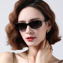 2024新款偏光太阳镜女士狐狸头镶钻小框墨镜时尚优雅防紫外线眼镜