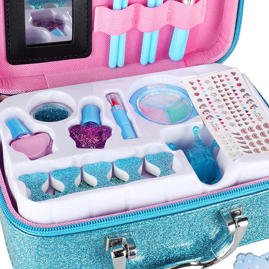 Cross-border children's cosmetics suit non-toxic girl makeup hand-held family lipstick makeup bag nail polish wholesale
