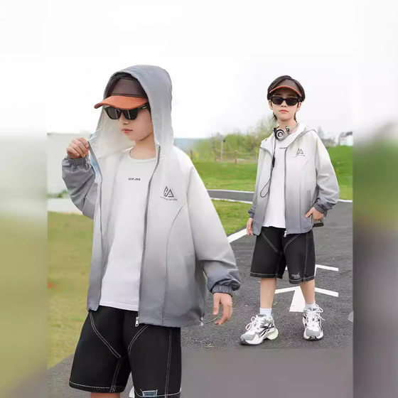 Boys' Summer Sunscreen Coat 2024 New Children's Lightweight Breathable Anti-UV Sunscreen Coat for Big Children