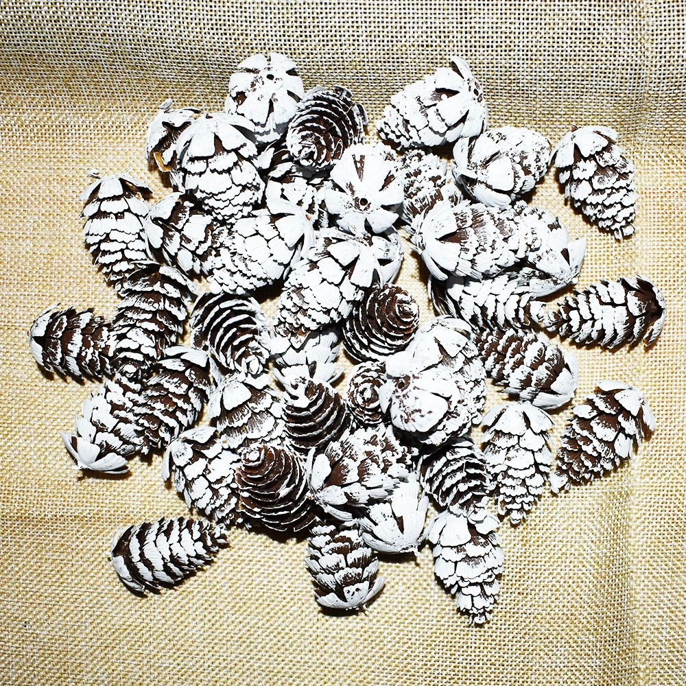 Красные пластиковые искусственные шишки для рождественского декора, материал для творчества, покрытые белым, подвеска для украшения елки