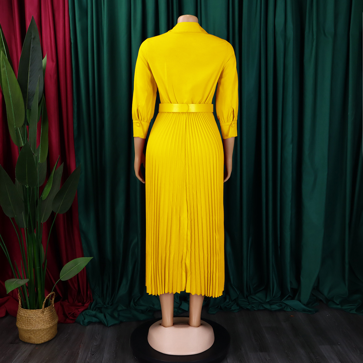 GraceChic D3327 Damenkleid Frühjahr 2025, neue Mode, V-Ausschnitt, einfarbig, langärmelig, weiter Saum, plissiert, Exportkleid_voghion.com