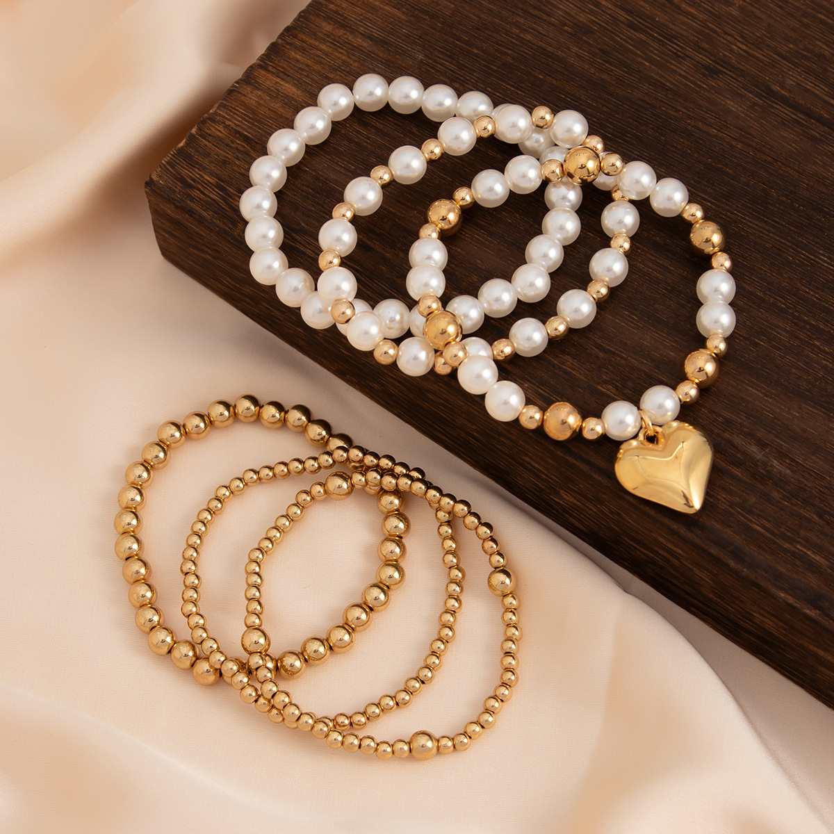 17g Weight CCB Pendant Material Bracelets Classification CCB, Imitation Pearl Chain Material Beaded Chain Chain Type 1 Set Quantity Banquet, Travel Occasion CCB, Imitation Pearl Material Heart Shape Pattern Women's Gender Plating Design Vintage Style Style Vintage Style Heart Shape CCB Imitation Pearl Beaded Chain Beaded Bracelets Wholesale 9