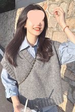 两件套装韩系简约v领灰色短款毛衣背心针织衫马甲女+蓝色长袖衬衫