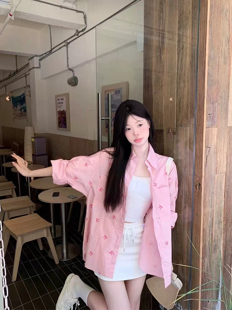 Cute fuchsia autumn long shirt with bow