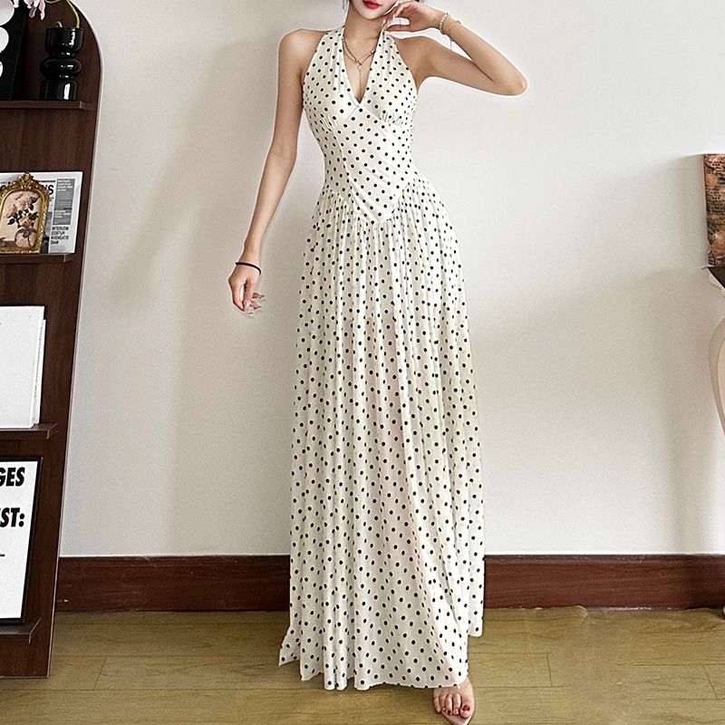 2025春夏新作女装フランス風お姉さん波点首掛けワンピース女性高級感vネックウエストスカート|undefined