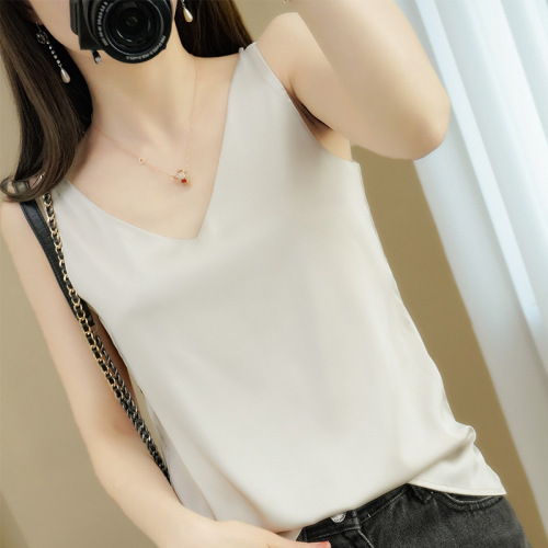 Silk Satin Strapless Women's Backless Top Summer New Slimming V-Neck Short Style Elegant Layering Top Trendy Short