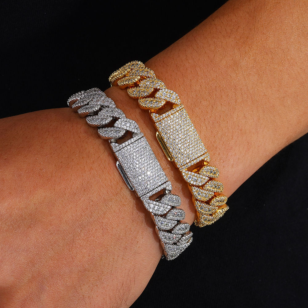 Cuban Chain Bracelet For Men With Full Diamond Zircon And Clasp_voghion.com