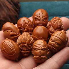 オリーブの核彫刻手彫りアニメ七龍珠手串文遊び手持ち仏珠手柄プレゼント可愛いプレゼント