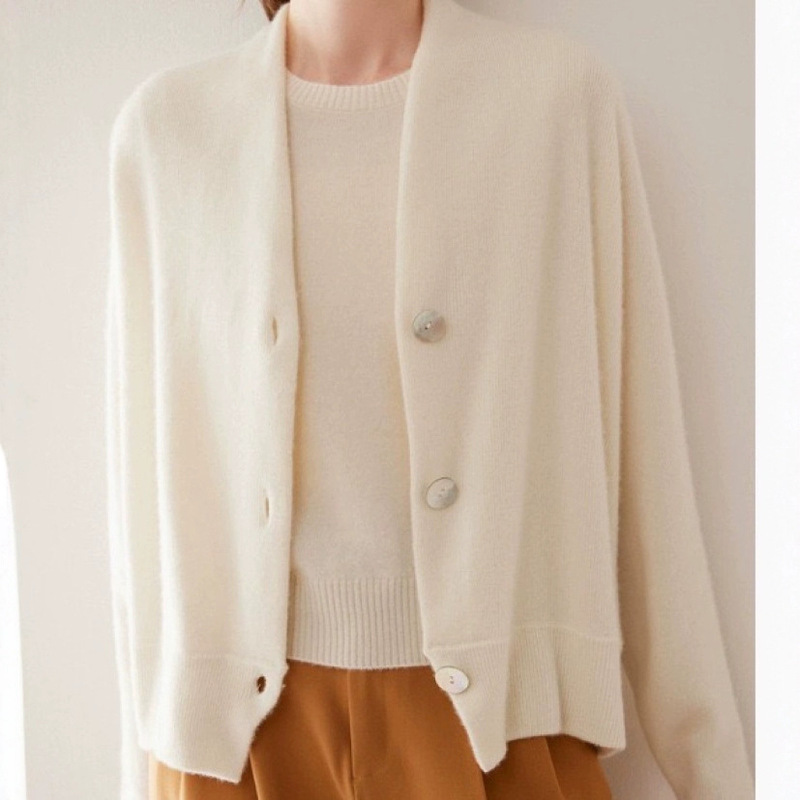 Autumn and Winter Cashmere Cardigan Women's V-neck Solid Color Cashmere Small Coat All-match Slimming Knitted Cardigan Loose All-match