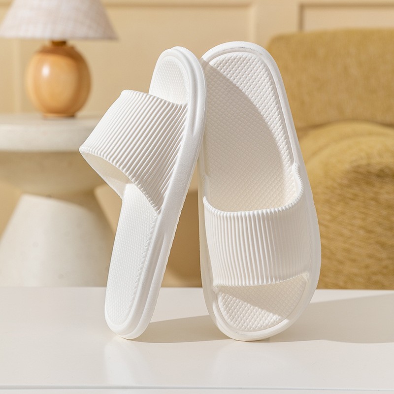 Eva zapatillas de baño casero pisar mierda sensación anti-deslizante anti-odor para hombres en el hogar interior de verano baño mujer PVC