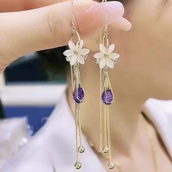 Verde de alta calidad línea de orejas larga temperamento de alta calidad red pendientes rojos para mujeres nuevas marcha super inmortal orejas bordas