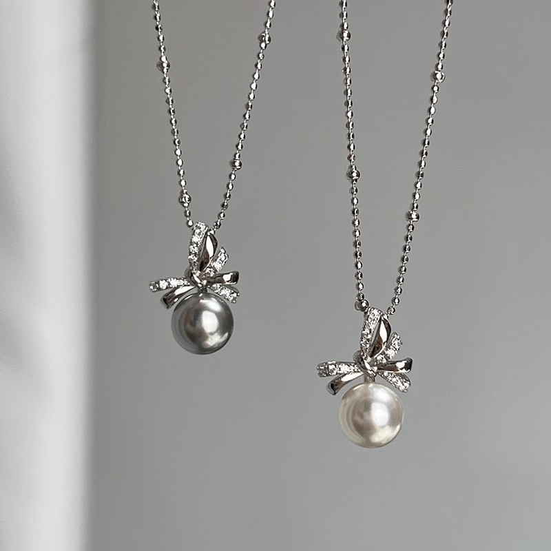 P320 나비 리본 펜던트 진주 목걸이 - 화이트