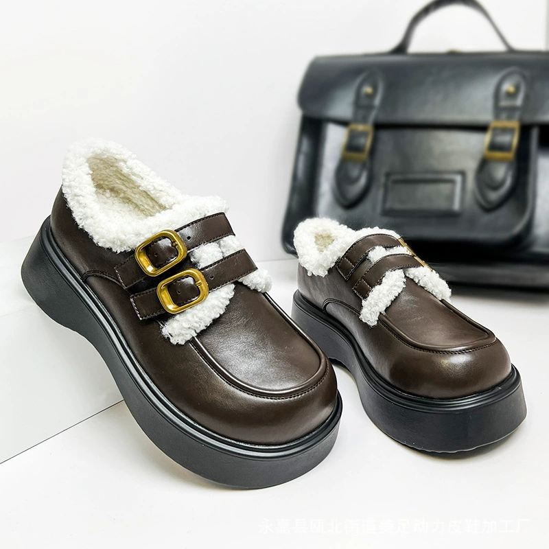 Меховая обувь для держания тепла из кожи с подошвой Keep warm footwear for leather shoes, коллекция 2023