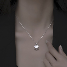 一贝子平安锁项链女轻奢小众设计长命锁吊坠锁骨链生日礼物送女友