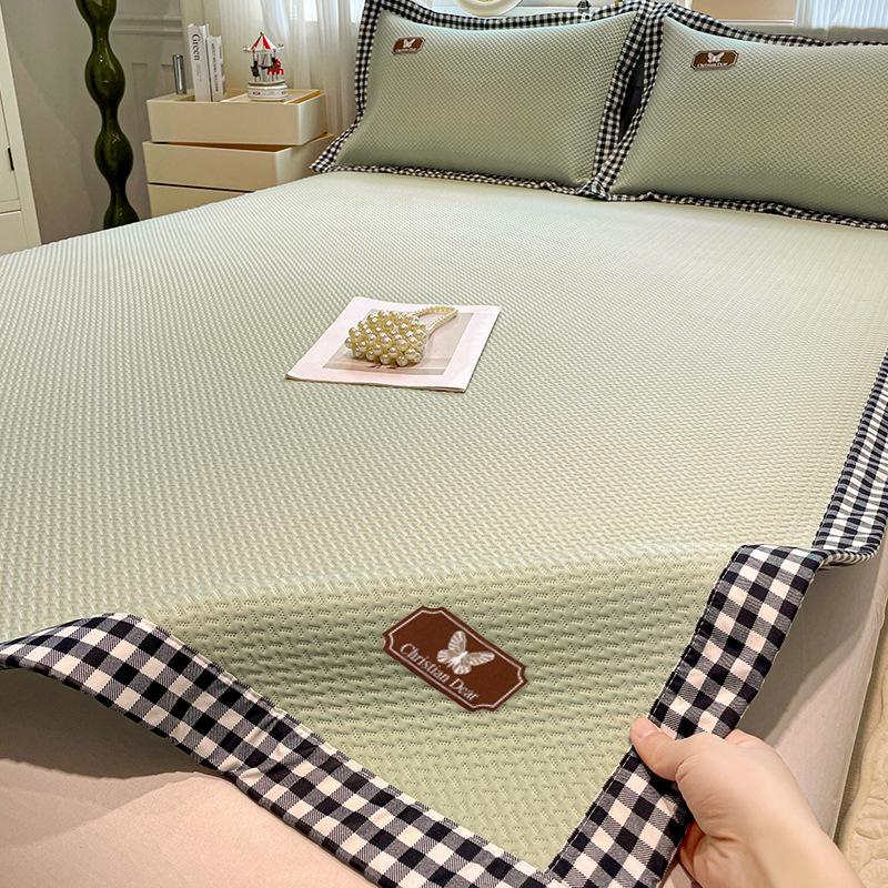 2025 nueva estera de seda de hielo de clase A para madres y bebés, estera suave de Doudou de verano, dormitorio de estudiantes, lavable a máquina individual