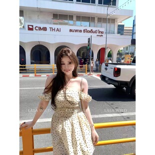 Ұ������΢�ַ�ʽС���OӋ��С�w�䲨�c�B��ȹ�Ě��|
