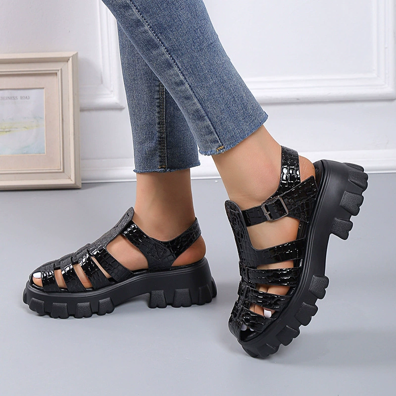 Summer sandals platform, footwear for leisure, plus size