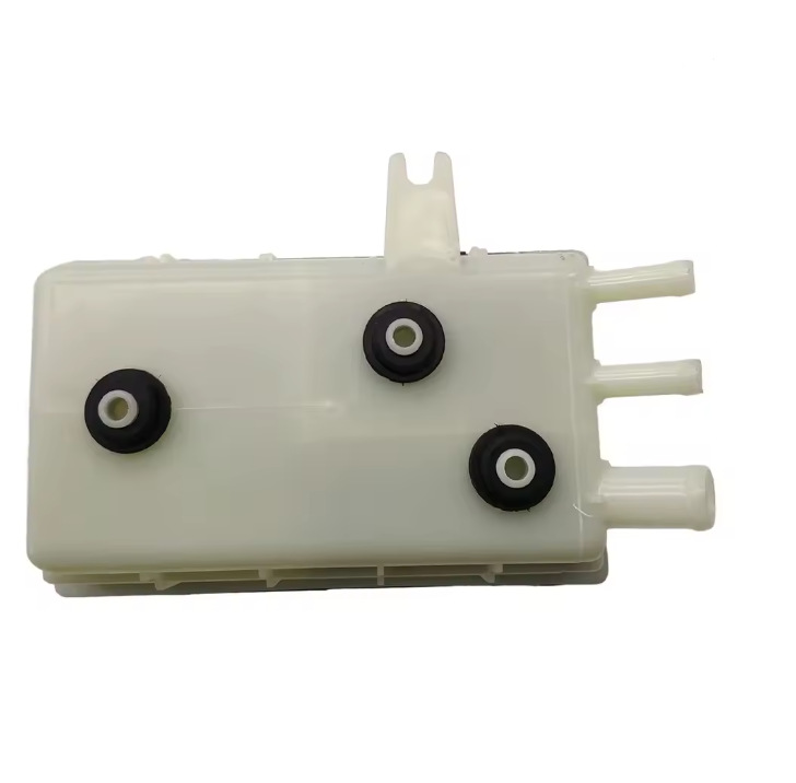 Power steering pump oil reservoir 3C3Z3A697AB is suitable for Ford Excursion 2003-2005
