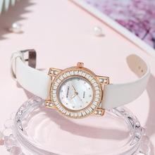 新款学生手表女批发高颜值跨境外贸镶钻轻奢小众七彩贝母手表女