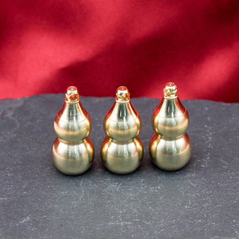 Brass hollow small gourd with sealing ring upper opening zodiac…