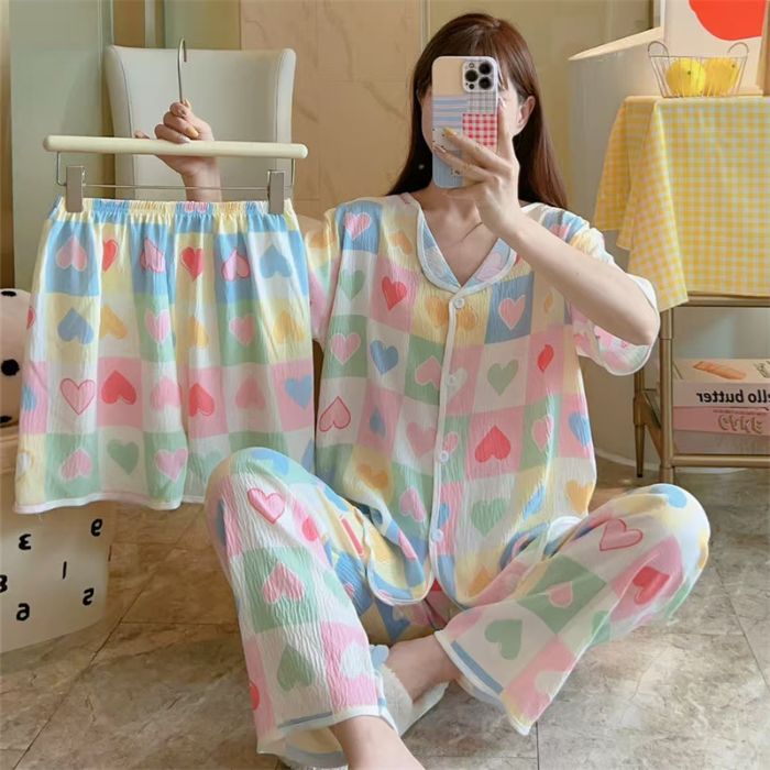 Pijamas de algodón de nube Cárdigan de tres piezas de verano para mujer Pantalones cortos de manga corta Pantalones cortos Dulce transmisión en vivo Paquete de servicio a domicilio Orden exterior