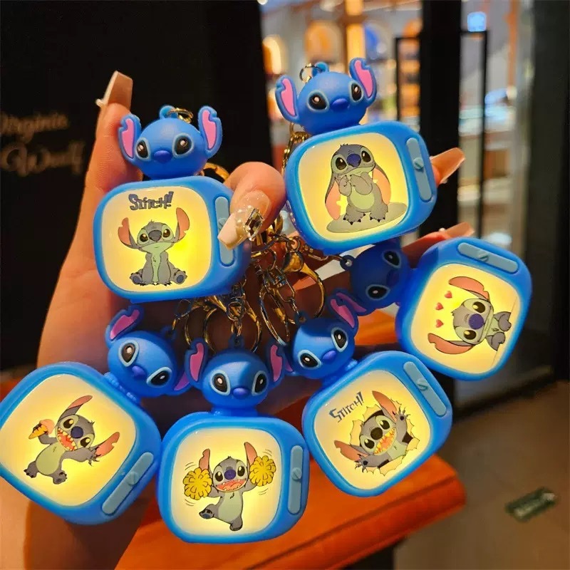 クロスボーダー漫画スティッチのキーホルダーかわいい人形のキーホルダーカップルの学生のカバンのストラップのプレゼント|undefined