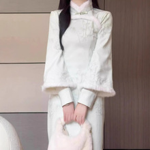 绿色毛绒领淑女范倒大袖旗袍2025年冬季新款保暖改良新中式