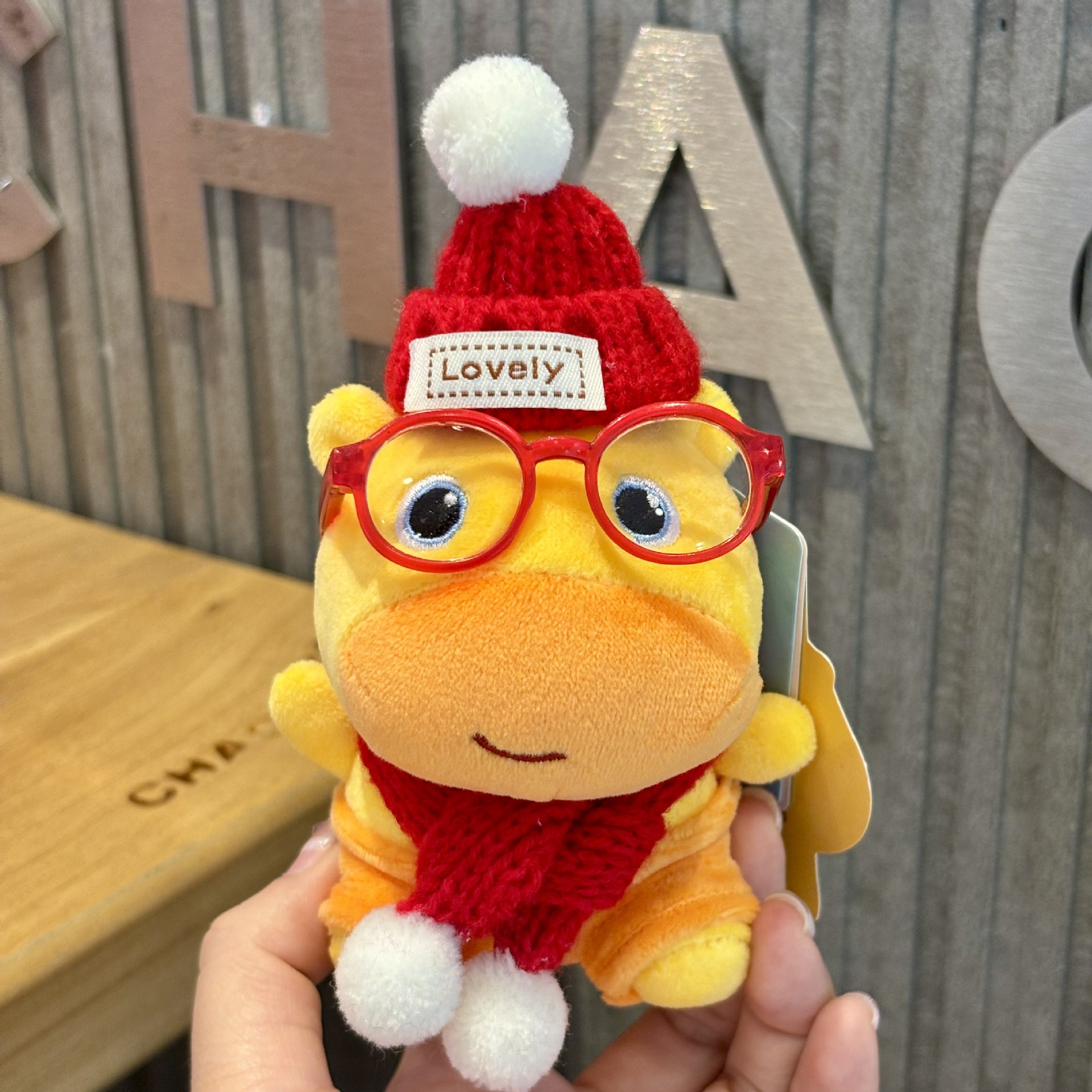 Christmas outfit #2 + sitting lulu