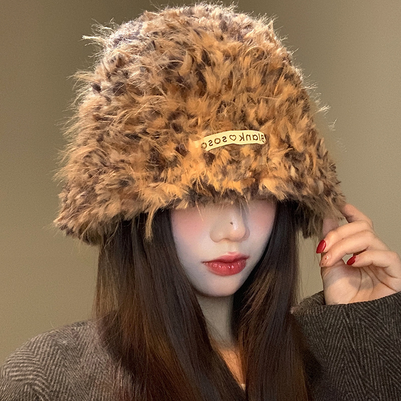 Meilad peluche sombrero de pescador para mujeres invierno 2024 nuevo estilo de cabeza grande cara pequeña sombrero de lana caliente y gruesa para proteger las orejas