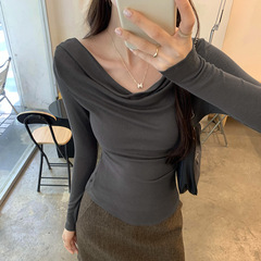 秋冬の実写図は絶美の一字の肩を振って肩を現して長袖のtシャツの女性の早秋の新型の韓系の気質の上で