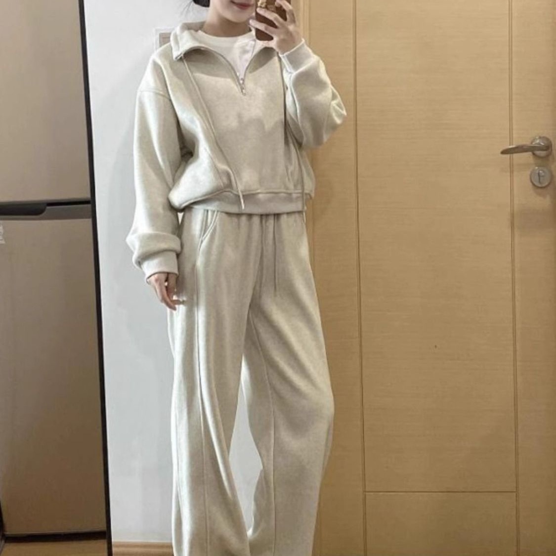 ActiveGo Casual Sportswear For Women, Autumn Winter Fashionable Sweatshirt Pants, Youthful And Age-Reducing Running Two-Piece Set_voghion.com