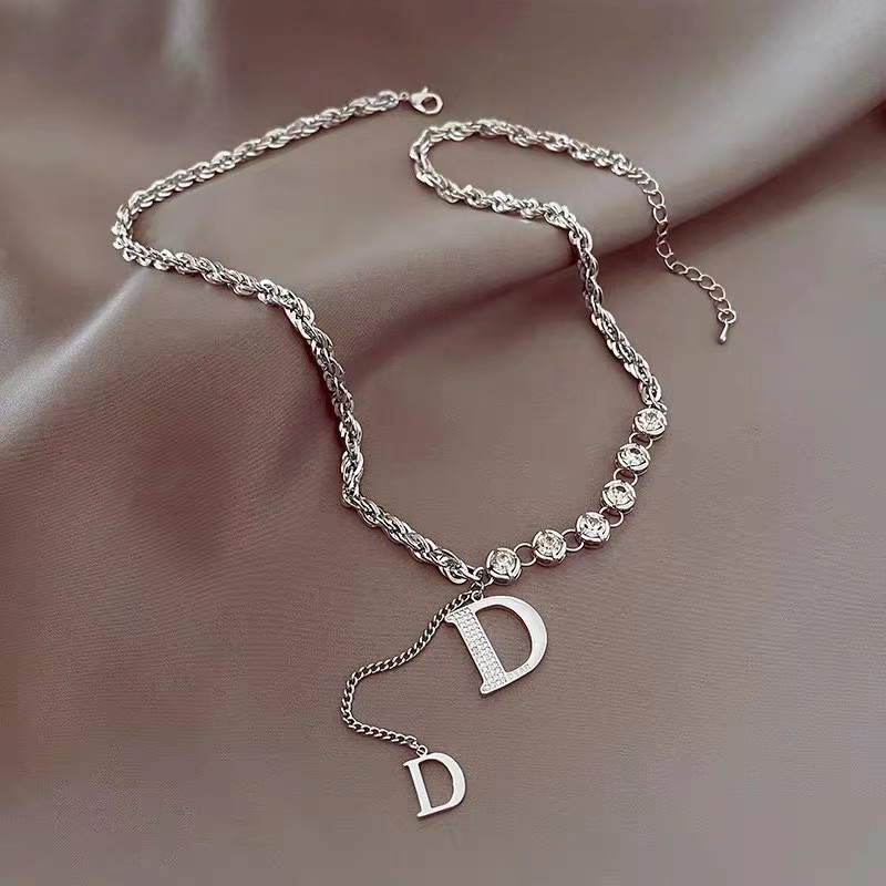 fashionable pendant with letters