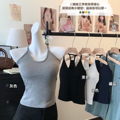 ギャルは首の美背の純色のガーターのベストの女性を掛けます。