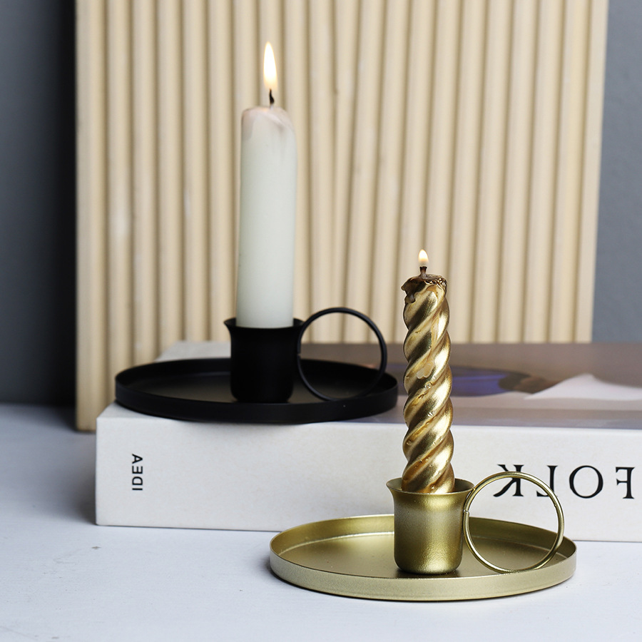 Factory Direct Iron Metal Candle Holder Light Luxury European Style Desktop Candle Plate Romantic Dinner Wedding Decoration Props